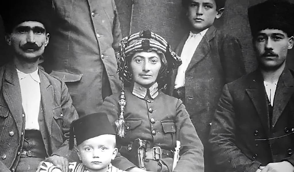 Kurtuluş Savaşında Savaşan Kadınlar